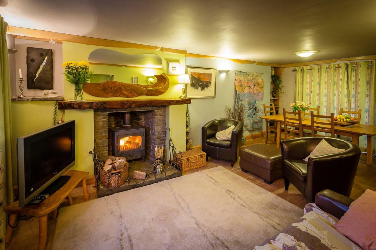 1 Tan Yr Eglwys Barn Cottage Pontardawe Ngoại thất bức ảnh